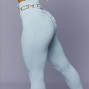 Echt Arise Scrunch Workout Leggings Size M